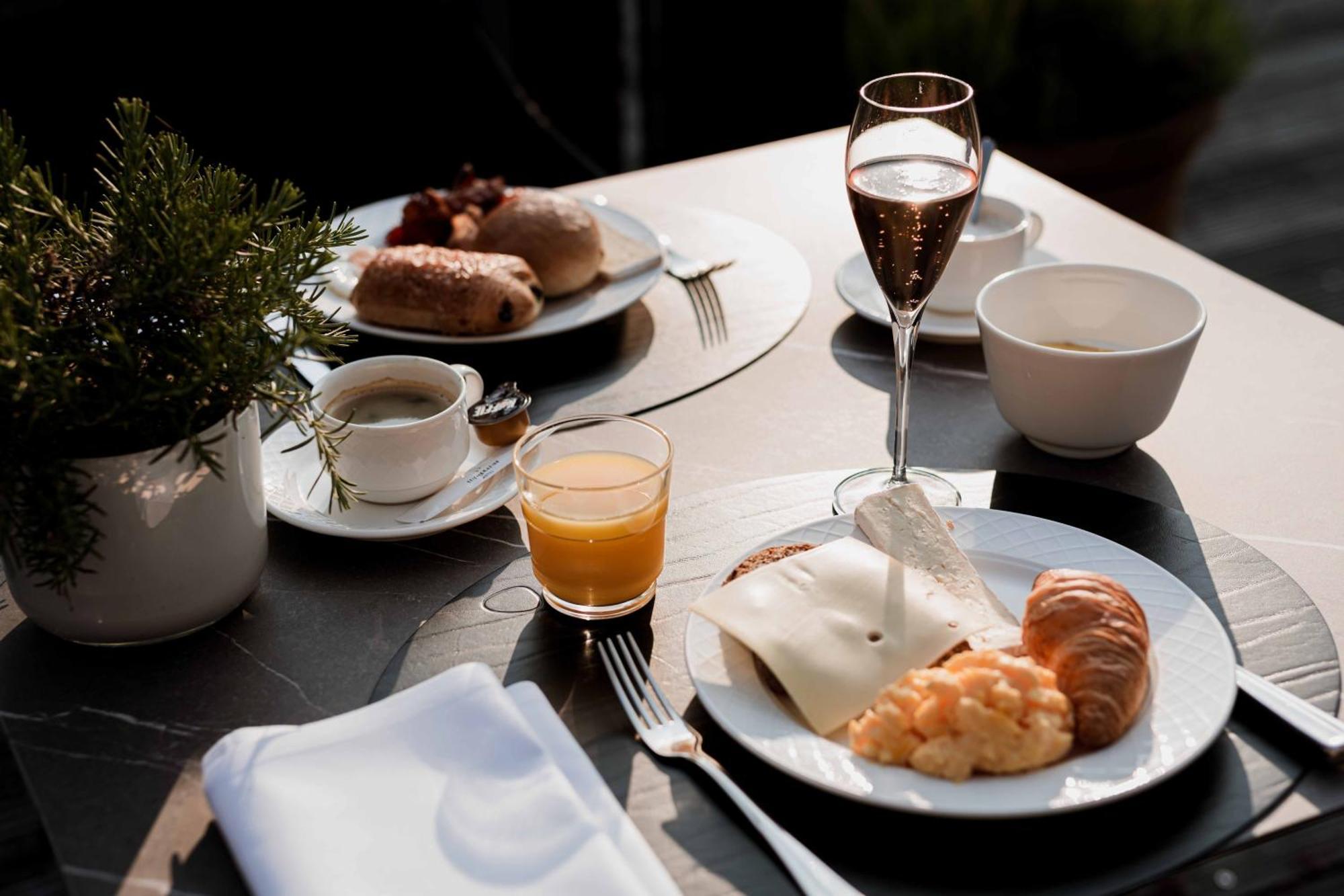 Stiemerheide - The Urban Hotel & Golf Retreat غينك المظهر الخارجي الصورة